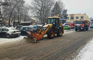 Зимската служба на Битола е на терен во расчистување на снегот