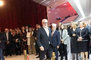 Игор Божиновски